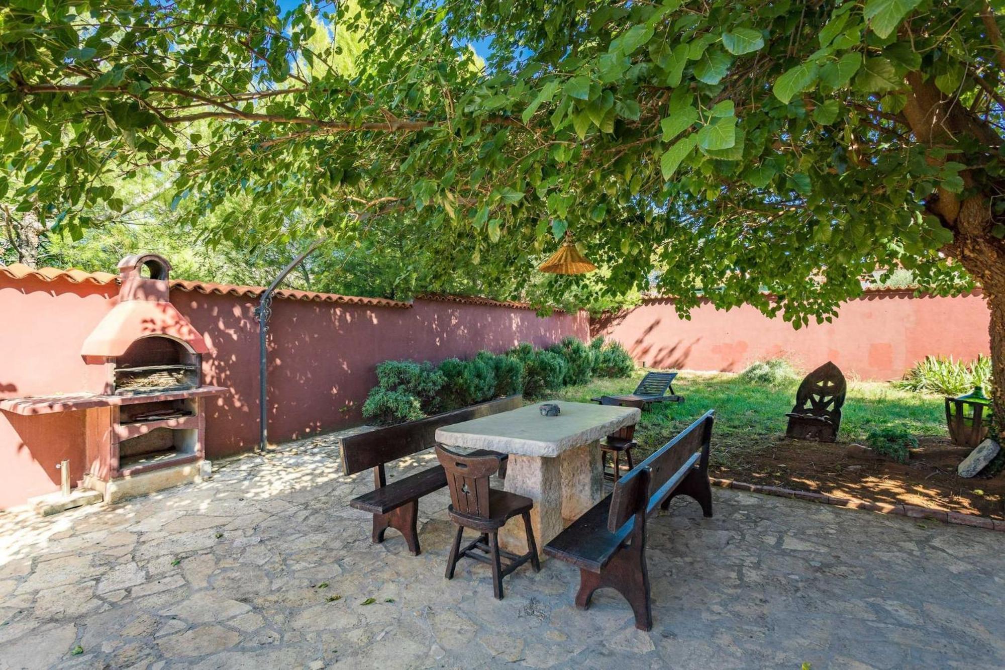 Holiday Home Pina Pula Exterior photo